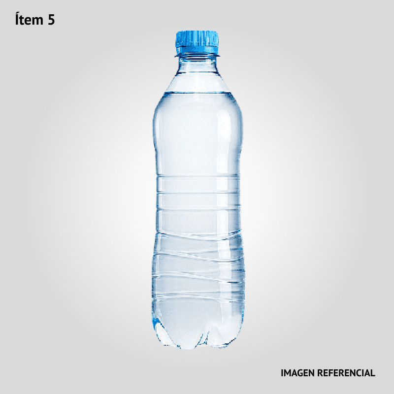 Agua mineral sin gas en botella de 2 litros